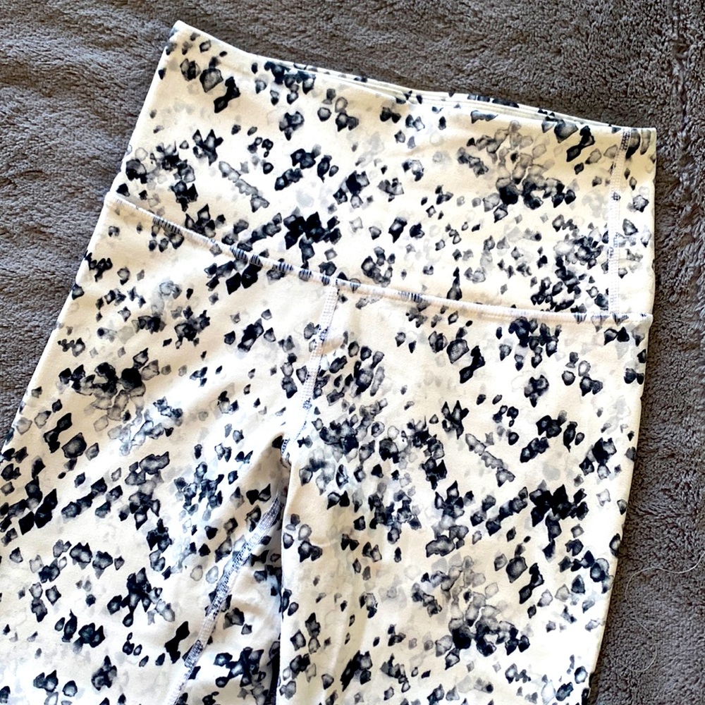 Practically New Super High Waisted Workout Leggings